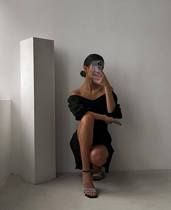 Женское романтическое мини платье с объемным рукавом костюмка Черный, 44/46 Одесса - изображение 9