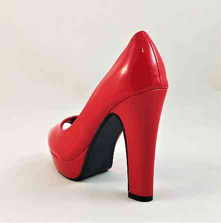 Жіночі Червоні Туфлі на Каблуку Лакові Модельні (розміри: 36) — 02-3 Дніпро