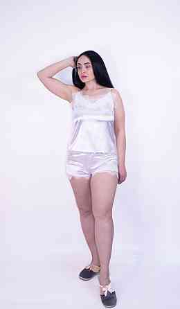 Піжама жіноча атласна з мереживом майка + шорти Білий S Харків