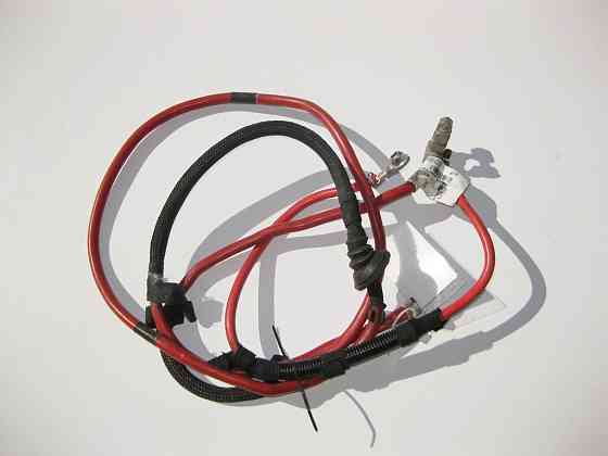 Mercedes-Benz  A1645402030 Плюсовий провід від АКБ до блоку силових запобіжників з правим кермом водія ML W164 GL X164 Одесса