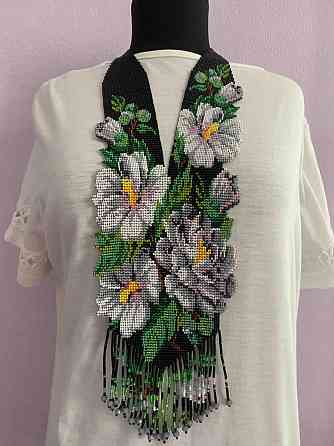 Гердан  «Мальви сірі» з бісеру Коломия