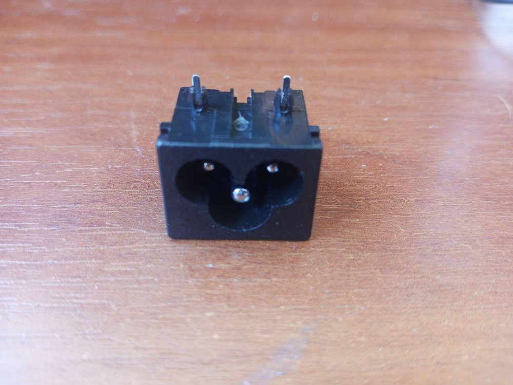 Штекер мережевий 3pin монтажний, Daier, корпус пластик Полтава - изображение 1