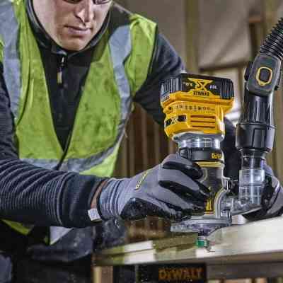 Фрезер DeWALT 18В XR Li-lon, безщітковий, 16000-25500 об/хв, цанга 6-8 мм, (без АКБ та ЗП) (DCW604N) Вінниця