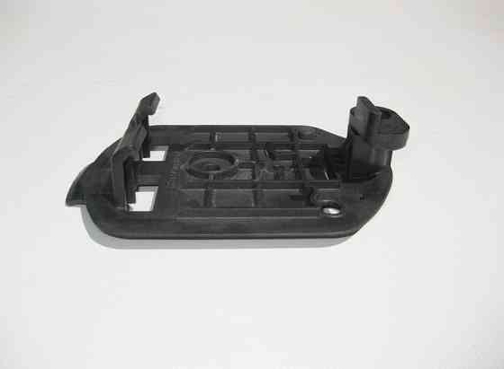 Mercedes-Benz  A2118900514 Кронштейн - утримувач аварійного знака E-Class W212 C-Class W203 W204 CLK C209 Одесса