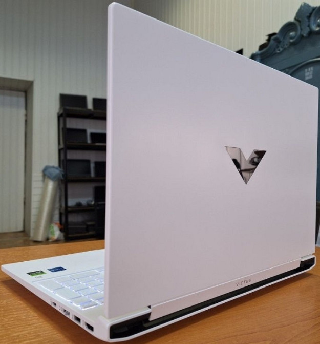 Ноутбук HP Victus 15.6" Full HD IPS LED Display 250 nits Київ - фото 1