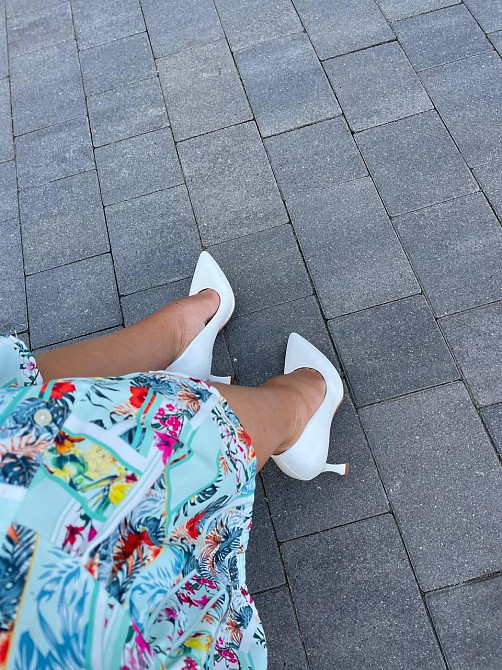 Loretta Стильні туфлі на тонких підборах жіночі весна-осінь зі штучної шкіри білі (5451) р. 36- Коломия - фото 10