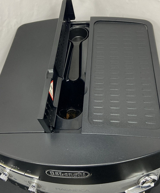 Кавомашина Delonghi Magnifica ESAM 3000.B. Київ - фото 2