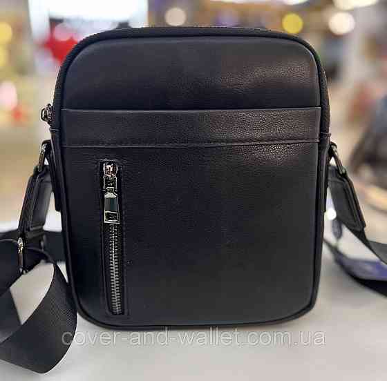Стильна чоловіча шкіряна сумка через плече середнього розміру (чорна) ST 2301 Київ
