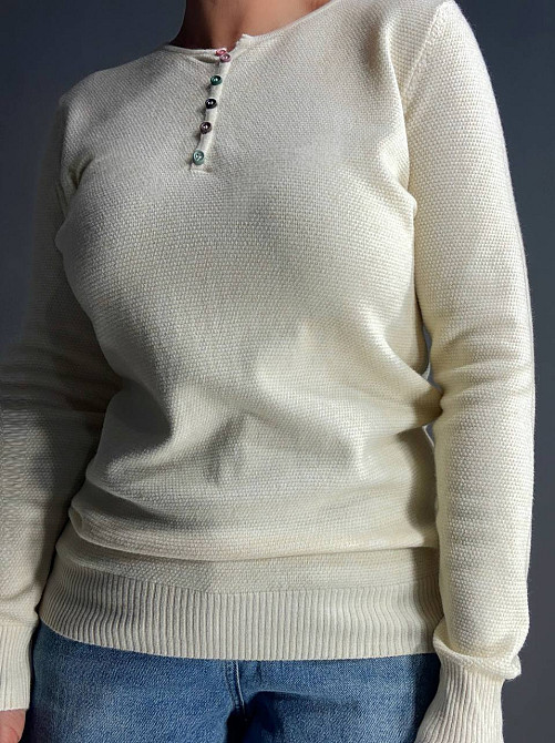 Свитер женский A-N 02493 букле с пуговицами тонкий и теплый базовый, молочний, one size Киев - изображение 14