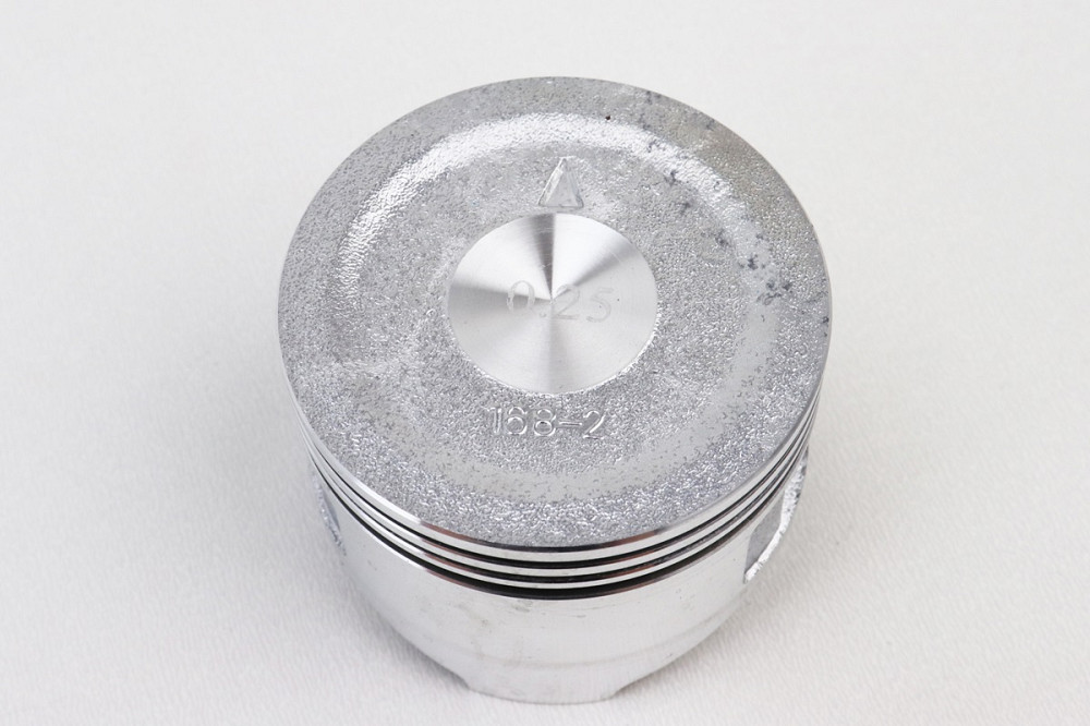 УЦІНКА Поршень к-кт 168F 68mm +0,25, (H-49mm, палець 18mm) (наліт іржі, див. фото) Киев - изображение 3