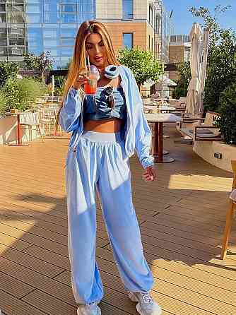 Жіночий стильний повсякденний костюм із ніжного велюру Блакитний, 42/44 Одеса