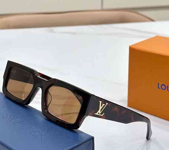 Женские солнцезащитные очки Lv 1910 leo Lux Киев