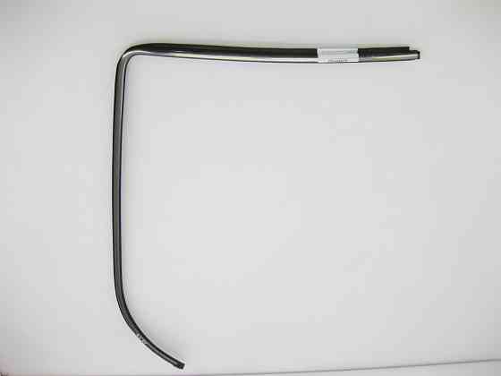 Mercedes-Benz  A2106701322 Лівий бічний - верхній молдинг заднього скла E-Class W210 Одесса