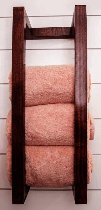 Полка для ванной 