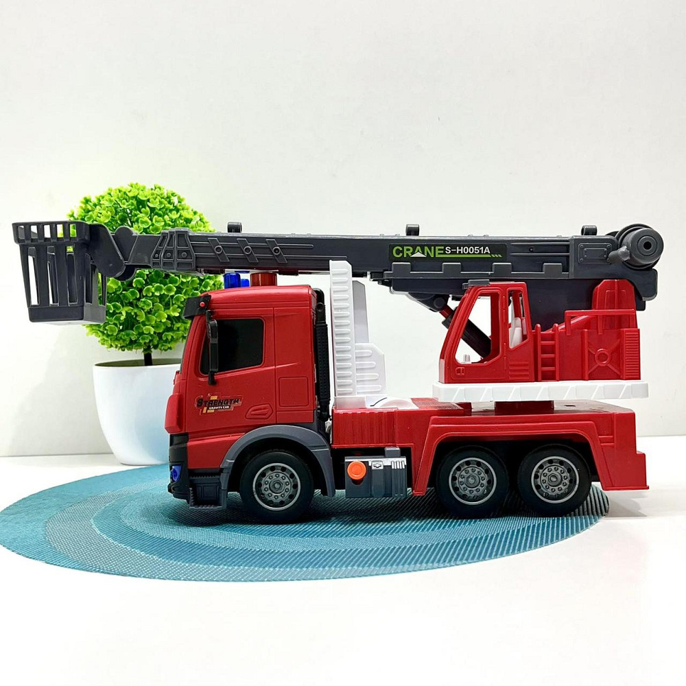 Спецтехніка Пожежна машинка звук підсвічування 35см Червона (687-55 C) Чернігів - фото 2