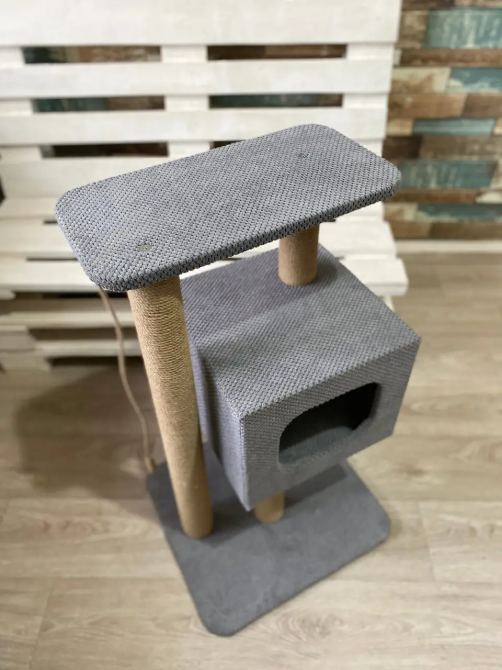 Когтеточка дряпка с домиком и лежанкой 85х50х50 см для кота возвышенная джутовая Киев - изображение 1