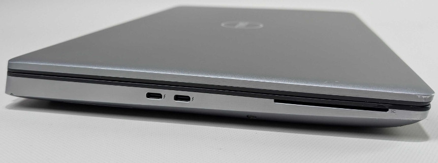 Ноутбук Dell Precision 7550
- Windows 10 Pro Київ - фото 1