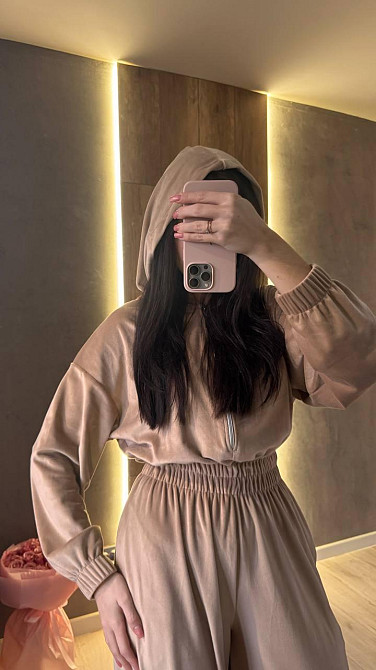 Жіночий стильний повсякденний комбінезон велюр плюш Бежевий, 42/44 Одеса - фото 4