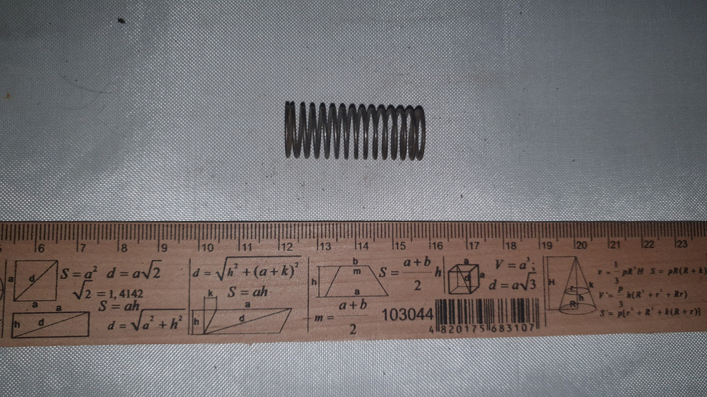 Пружина сжатия 13.5х35х1 мм. СССР. Харьков - изображение 2
