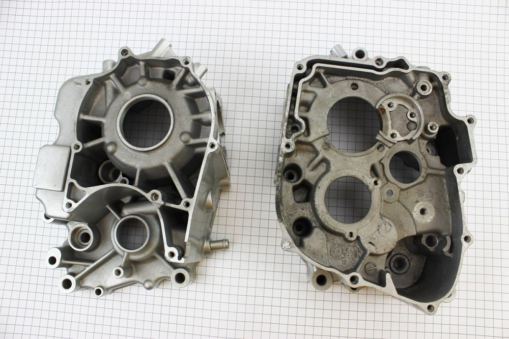 УЦІНКА ZS250-4B/Honda - CBT250 Картер двигуна лівий + правий к-кт (невеликий наліт) Київ - фото 3