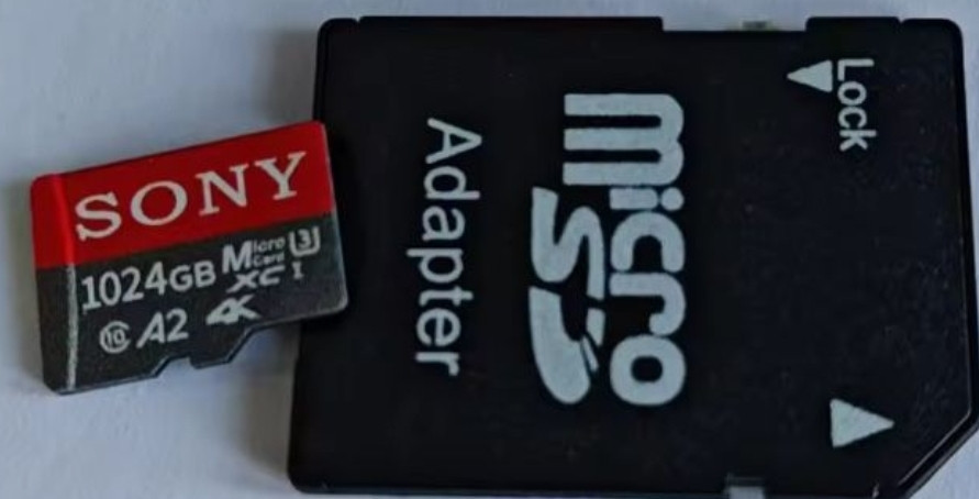 Карта памяти sony на 1000 Gb 1tb. Киев - изображение 3