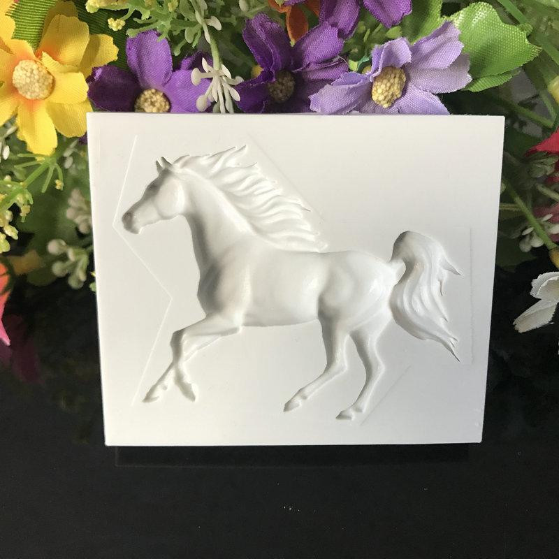 Молд силиконовый Лошадь 75 на 65 мм серый Киев - изображение 8