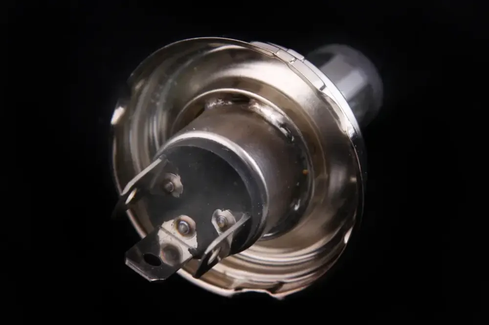 Лампа галогенная 24В  H4/P45t Tungsram 75/70 Винница - изображение 3