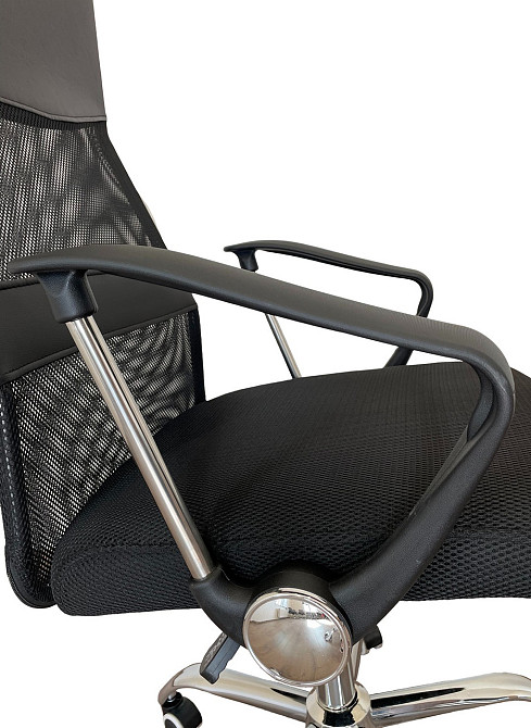 Офисное кресло руководителя Tehforward Ultra хром Tilt Черный Киев - изображение 5