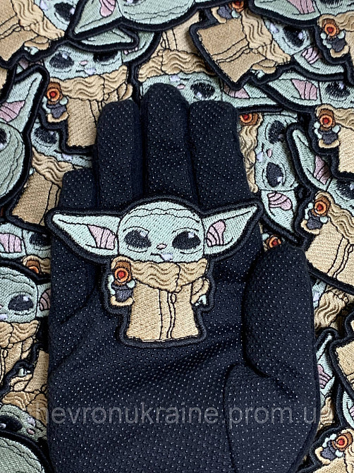 Шеврон малыш йода (Форма контурная. На липучке) Размер 6x8.5см Киев - изображение 3