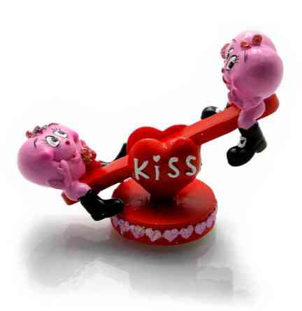 Фігурка коханій дівчині Сердечка Київ