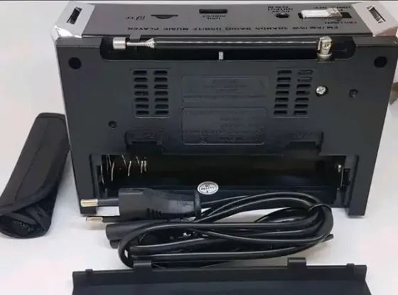 Радіоприймач Golon RX-382 з динаміком, живлення 220V або батарейки UM-1, 3 діапазони хвиль, портативний Одеса