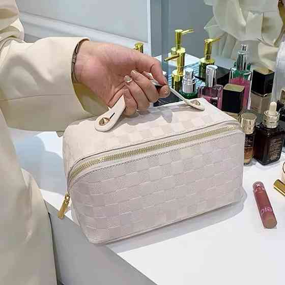 Косметичка на молнии из искусственной кожи, дорожная, белая Каменец-Подольский