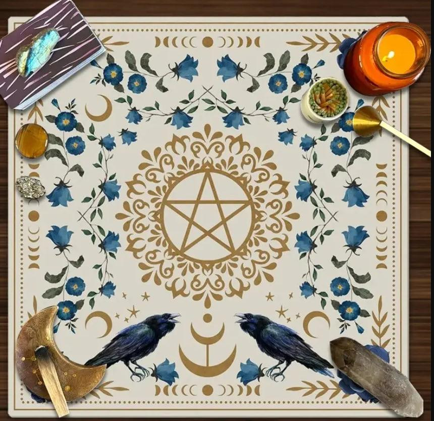 Алтарная скатерть для карт Таро и Рун. Скатерть для гадания с изображением Ворона и пентаграммы 49*4 Киев - изображение 5