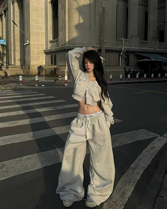 Женский стильный костюм двойка: кофта и штаны оверсайз кроя двунитка Одесса - изображение 1