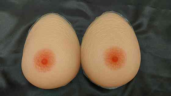 Реалістичні силіконові груди розмір GG -8XL 21*16*12см Луцьк