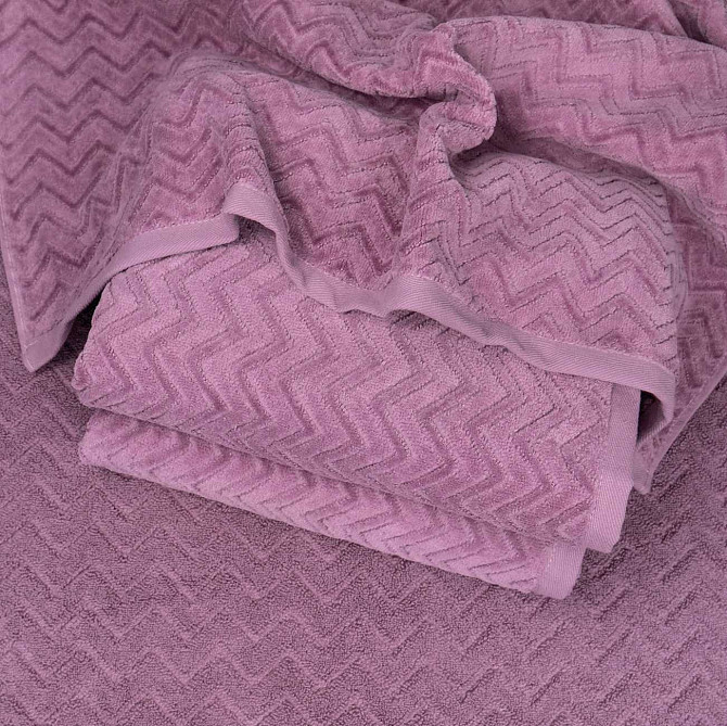 Набор махровых полотенец Жаккардовых с велюром 3шт GM Textile 50x90см, 50x90см, 70x140см 550г/м2 (Фи Сумы - изображение 3