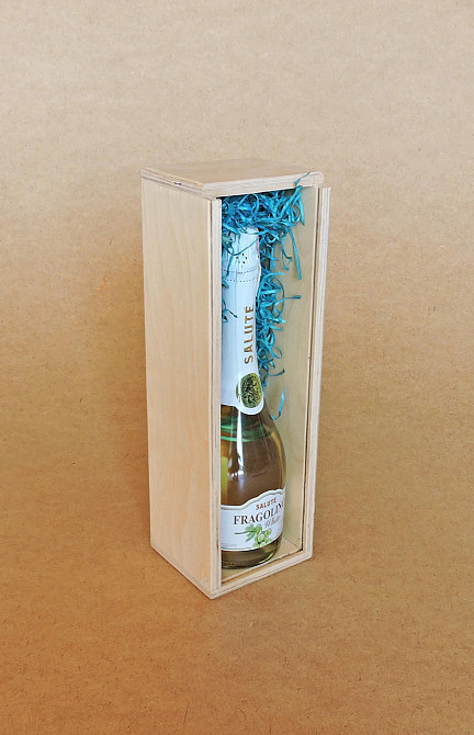 Подарочная коробка 