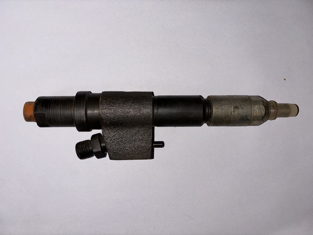 Форсунка дизельная ЯМЗ-240. 26.1112010-04. Харьков - изображение 1