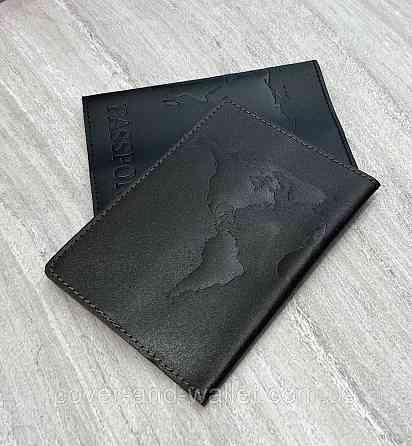 Коричневая обложка на паспорт карта мира из гладкой кожи ST Leather Киев