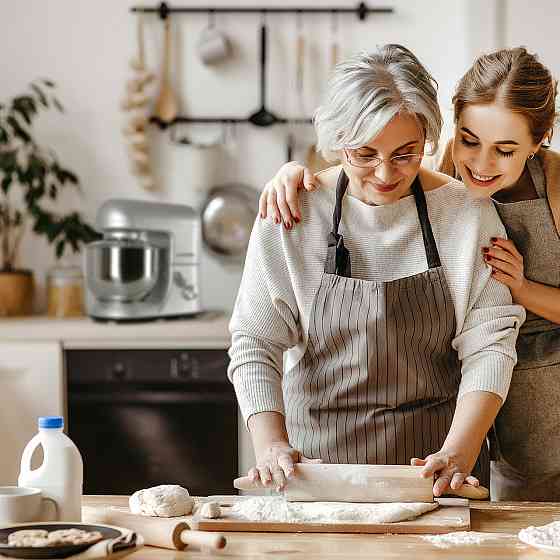 Кухонний комбайн Bella 2000 Вт/2,7 л.с., 5 л, неіржавка сталь, не містить BPA, сріблястий (Німеччина, Рівне