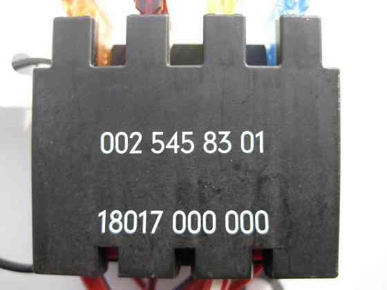 Mercedes-Benz  A0025458301 Блок запобіжників ML GLE W166 C292 GL GLS X166 SLK R170 E-Class W212 S212 Одесса