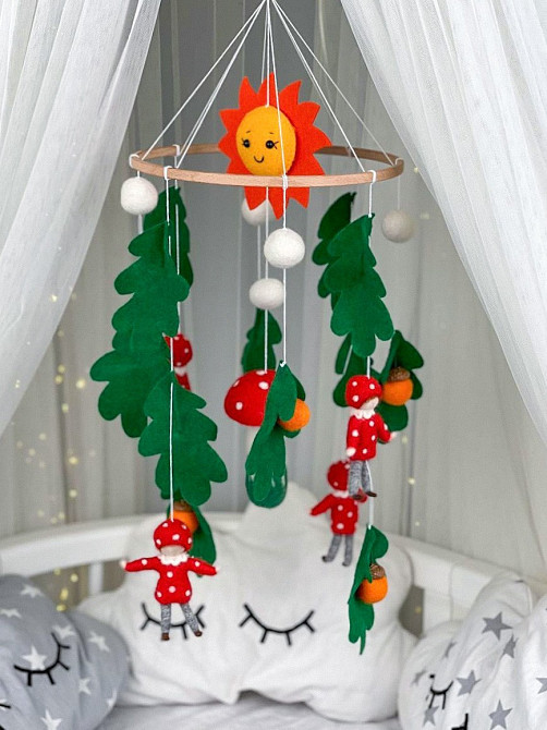 Дитячий мобіль на ліжечко для немовлят WooolyWool «Мухоморчики» Київ - фото 5