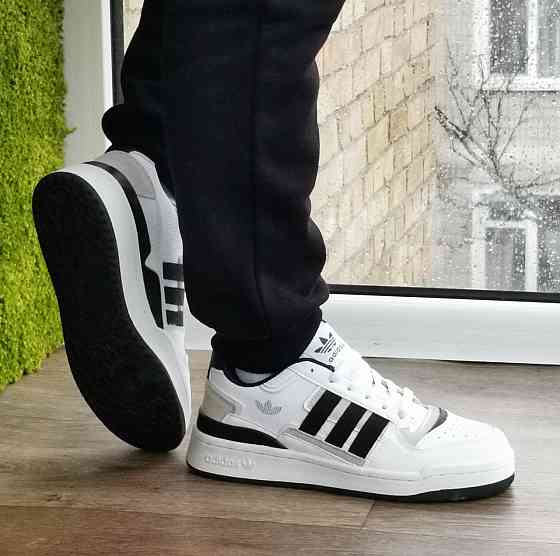 Кросівки Adidas Чоловічі Білі Шкіряні Адідас (розміри: 43,44) 97-1 Дніпро