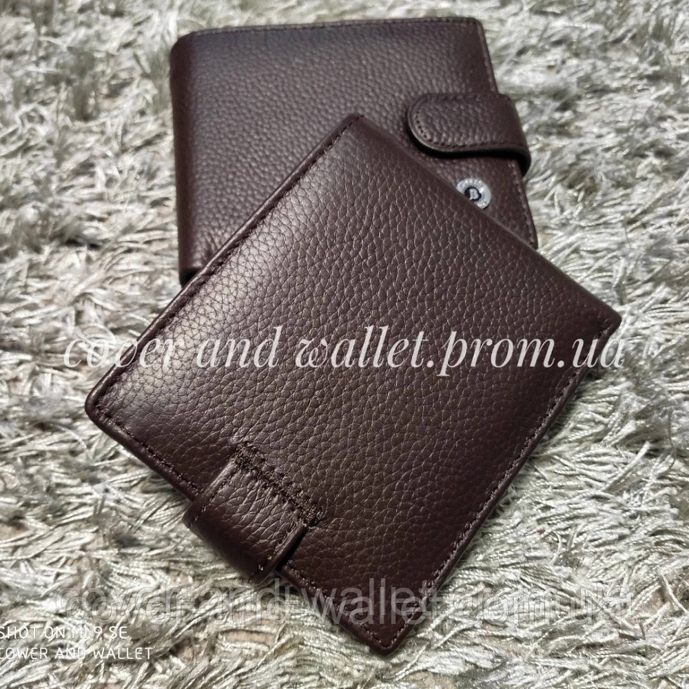 Чоловічий шкіряний гаманець на кнопці коричневого кольору Boston Київ - фото 3