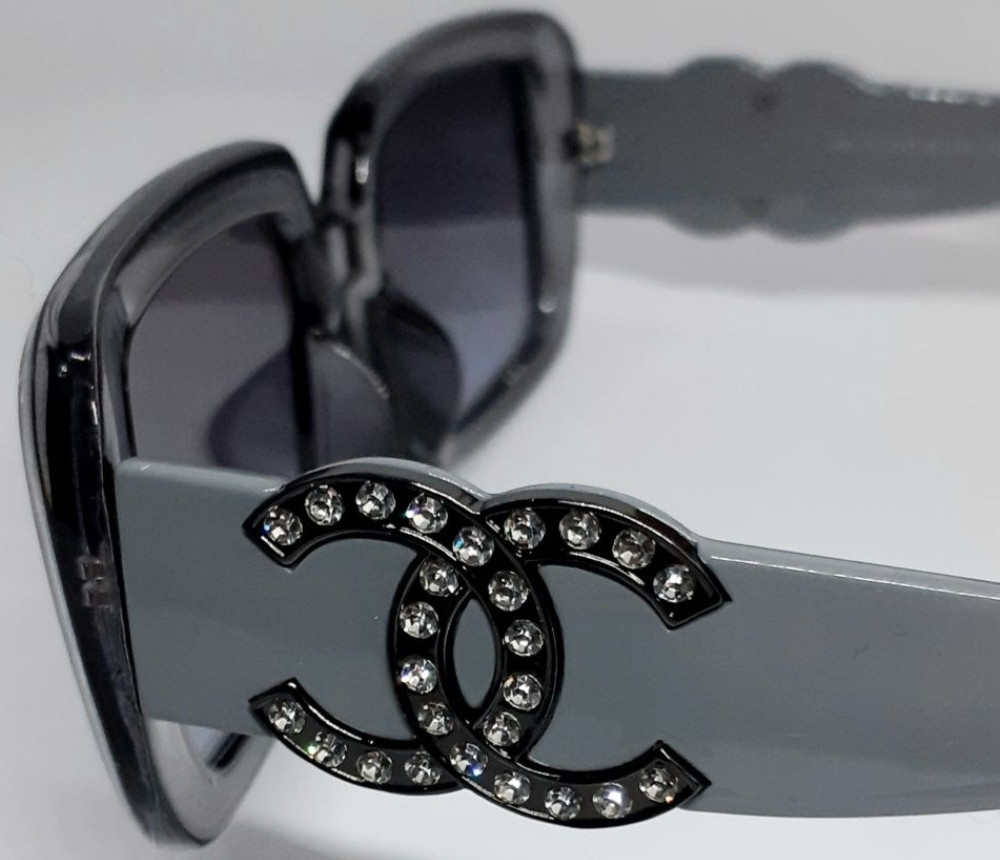 Брендові хітові жіночі окуляри сірий градієнт із камінчиками. Київ - фото 5