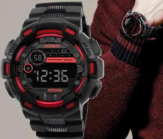 Мужские цифровые часы. Киев