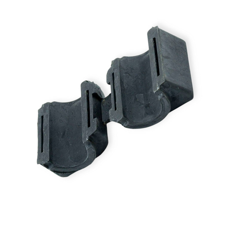 Втулка передня Пежо 407, Citoren C5 04-(d, 24mm) стабілізатора Мукачево - фото 1