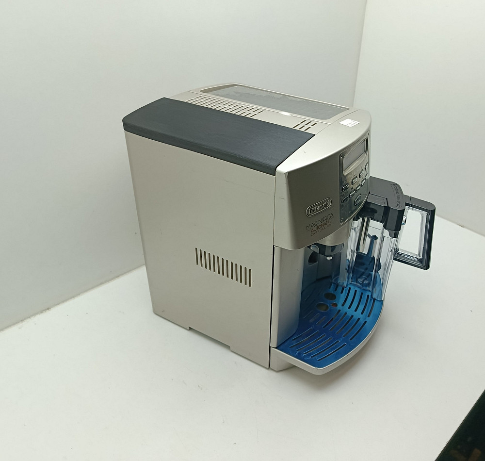 Автоматична кавомашина з капучинатором Delonghi Magnifica Automatic Cappuccino (товар вживаний) Луцк - изображение 14