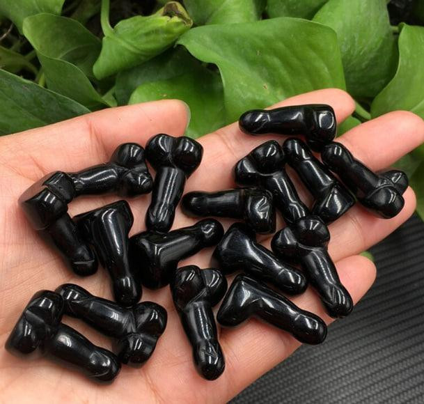 Мини фигурка из натурального черного обсидиана 3.8 мм. Натуральный камень черного обсидиана для меди Киев - изображение 2