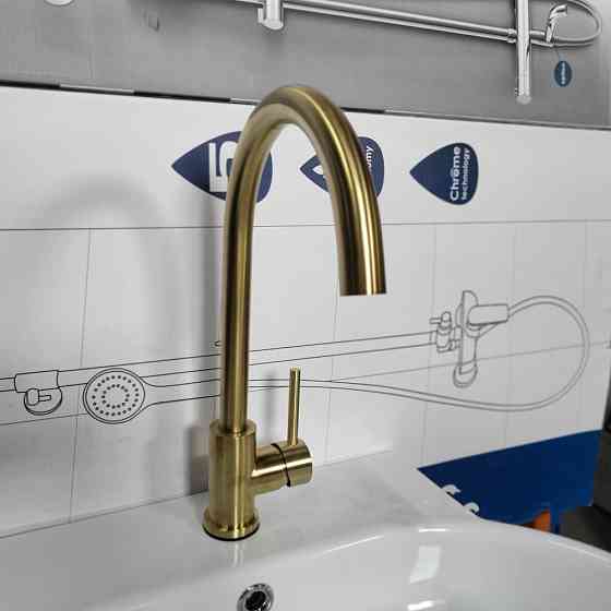 Змішувач для кухні високий VOLLE CRUZE cepillado oro золото 1547.110115 Київ